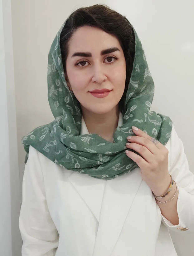 شال های طرح دار برند trf