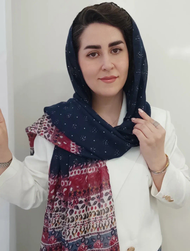شال های طرح دار برند trf