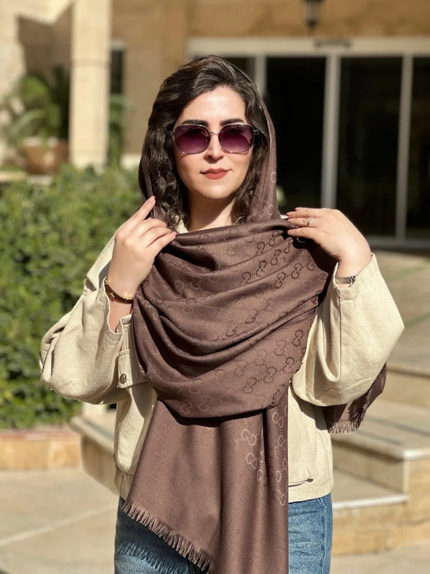 شال کشمیر اورجینال گوچی بی حاشیه