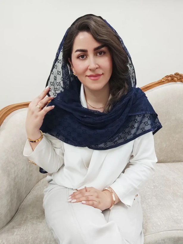 شال نخ حریر پلنگی و گوچی سورمه ای