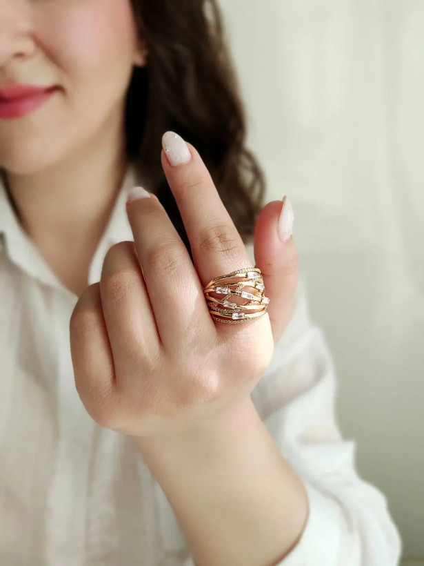 انگشترهای نمادار و پهن ژوپینگ