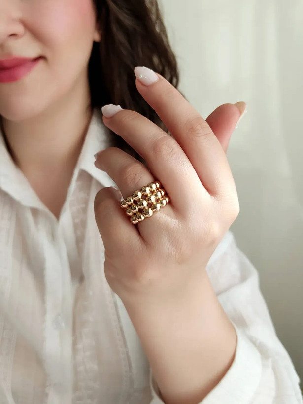 انگشترهای نمادار و پهن ژوپینگ
