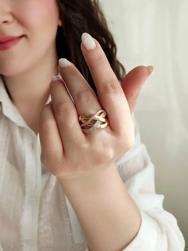 انگشترهای نمادار و پهن ژوپینگ